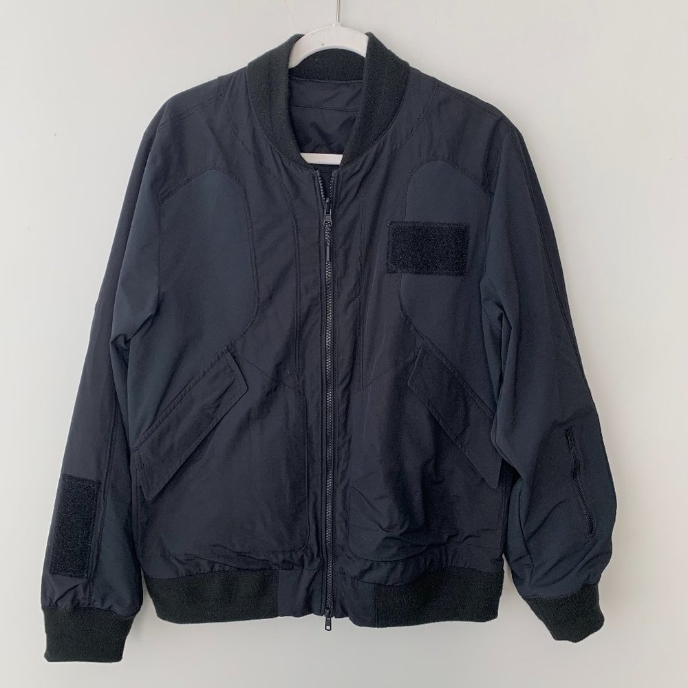 Under Armour Nylon Bomber Black Men's Large EUC